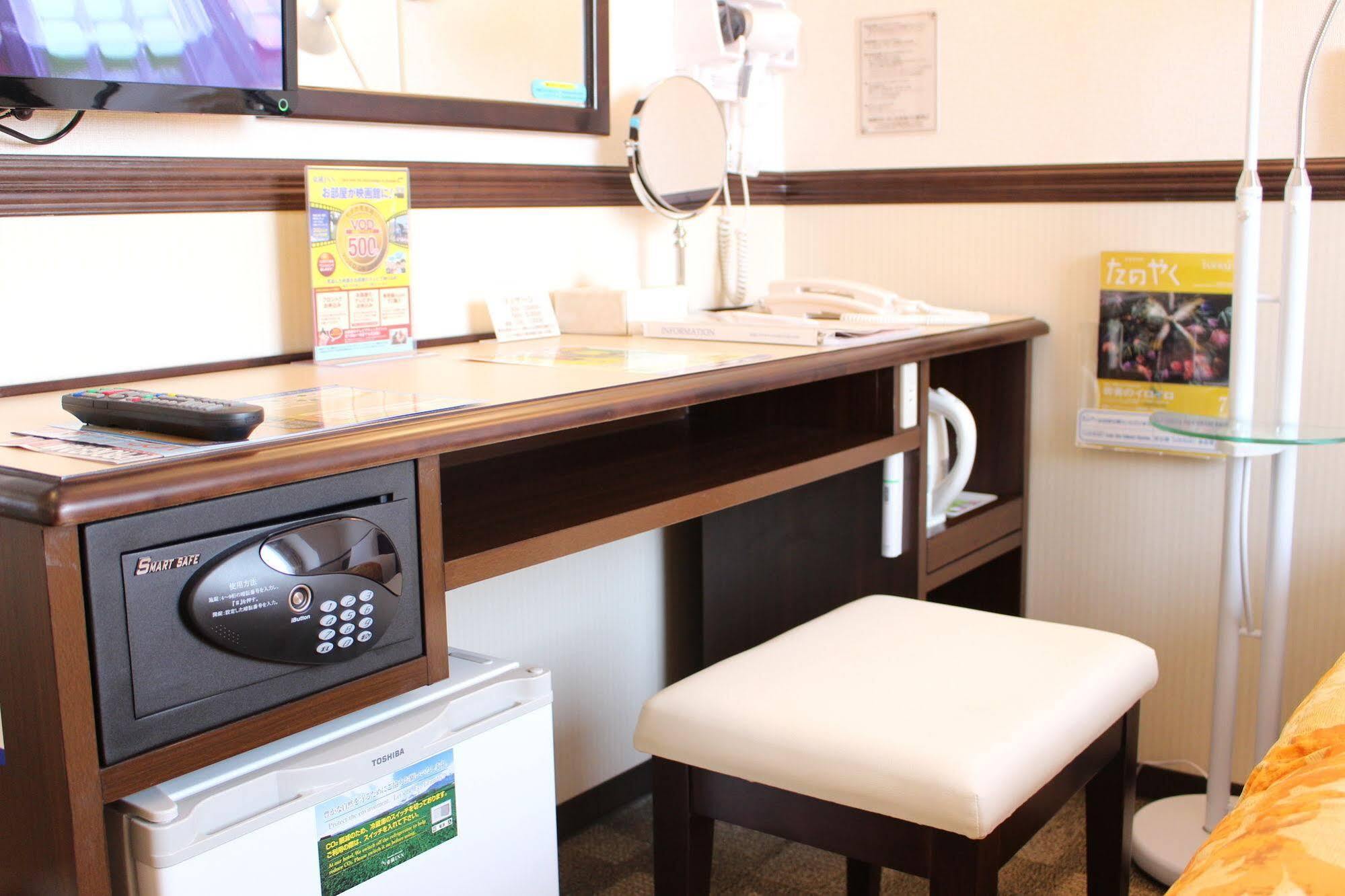 Toyoko Inn Tokyo Seibu Ikebukuro Sen Higashi Kurume Eki Nishi Guchi Exterior foto